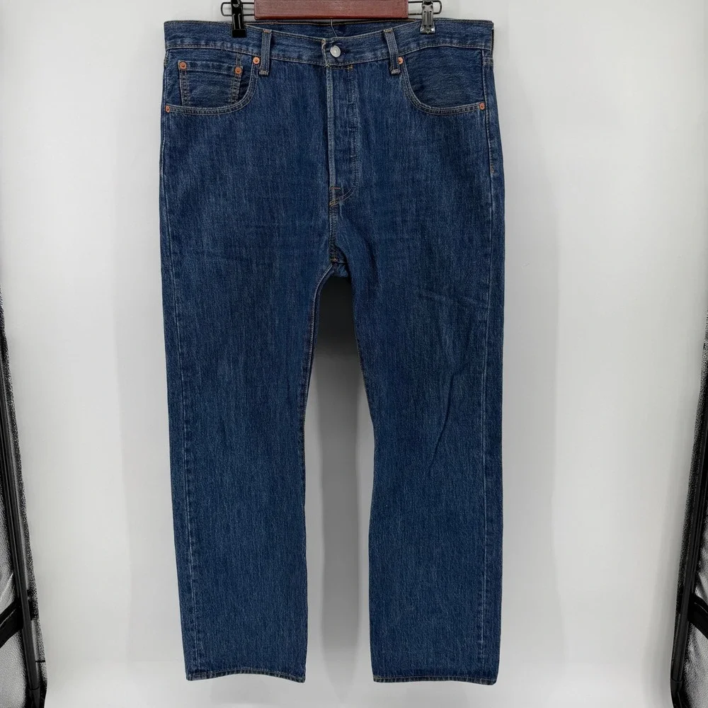 Levi's 501 Original Fit Jeans Mens 38x32 Blue Medium Wash Button Fly Straight